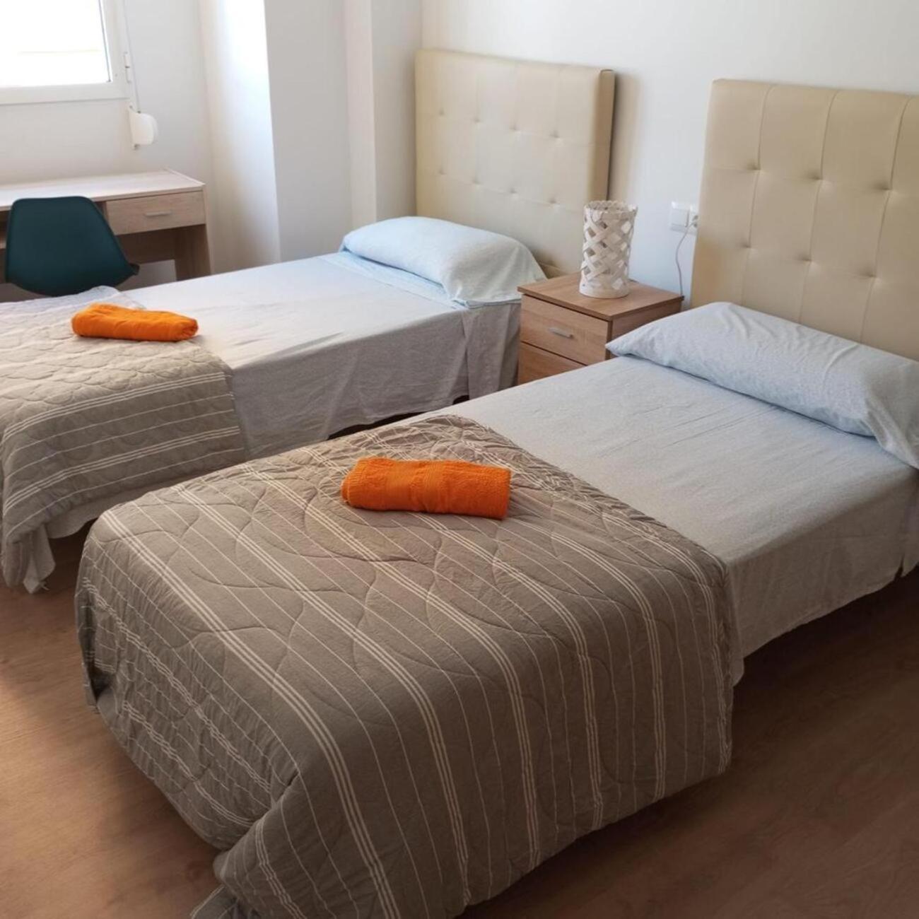 Carbo Home Y Garaje , Algemesi Home Ngoại thất bức ảnh